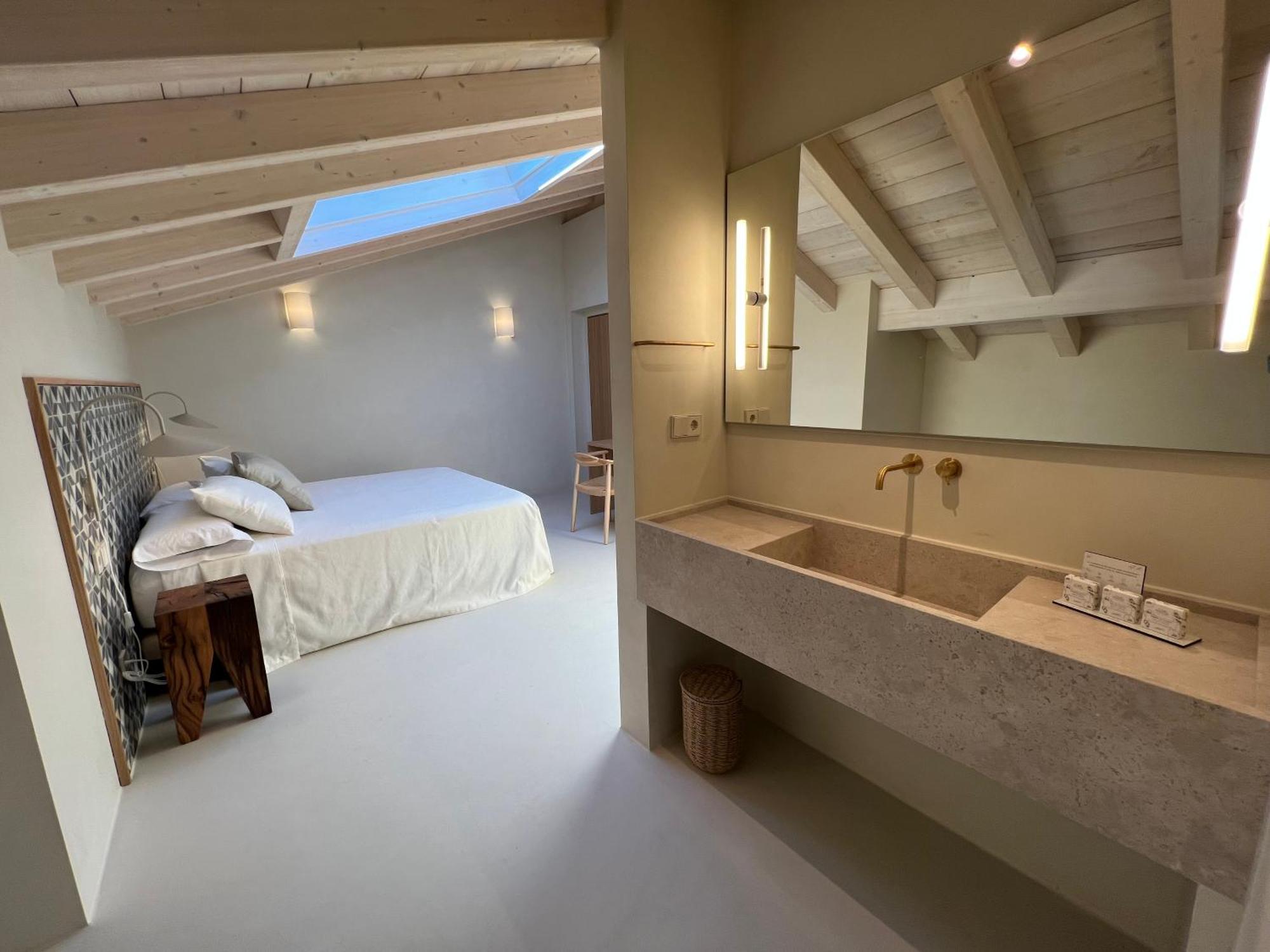 Casa Robla Guest House Bilar Exterior photo